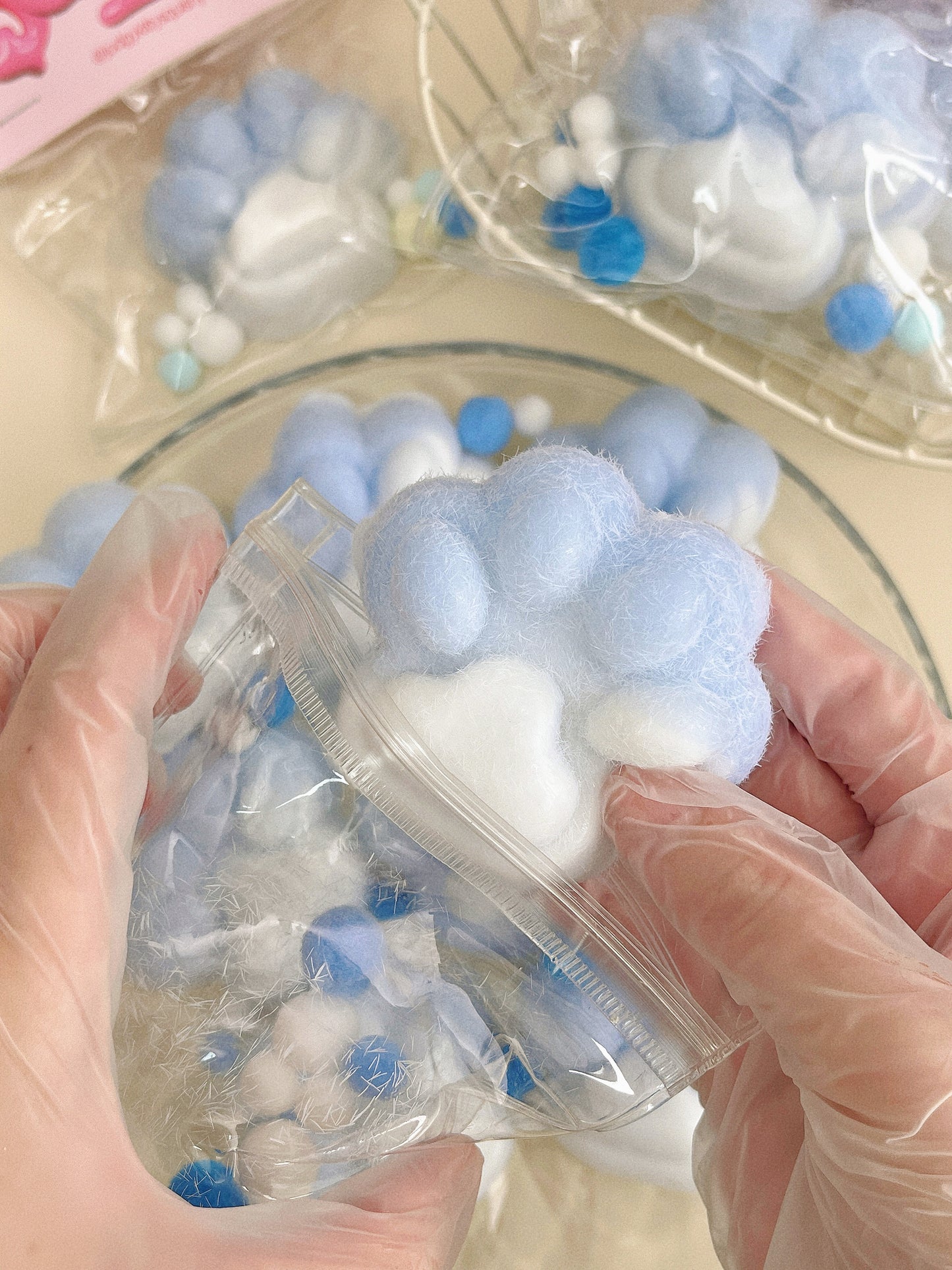 Fluffy Cat Paw Squishy - Soft and Comforting Stress Relief