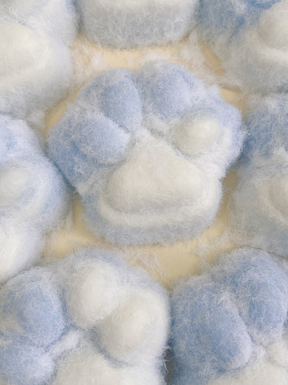 Fluffy Cat Paw Squishy - Soft and Comforting Stress Relief