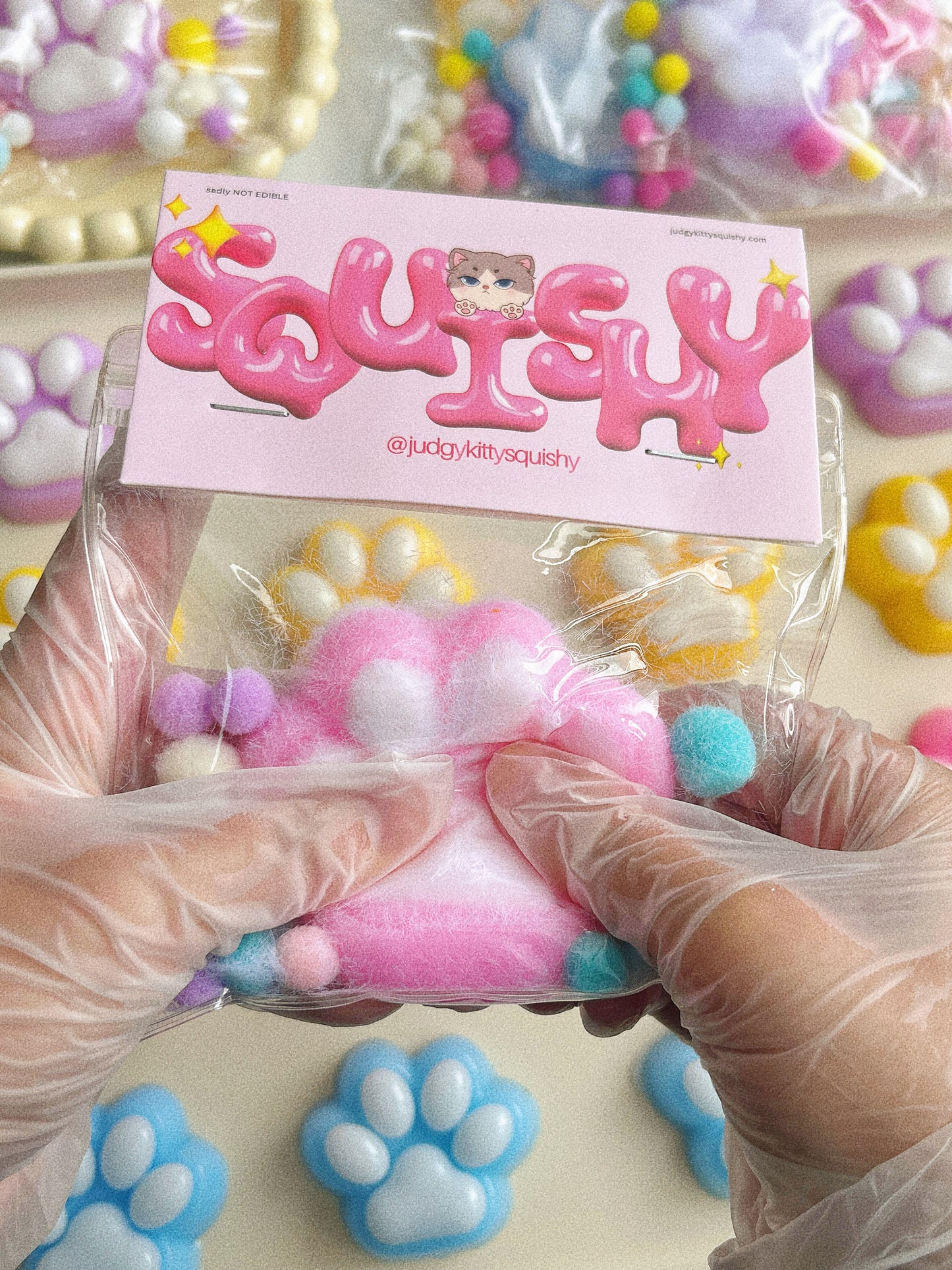 Dual-Tone Cat Paw Squishy – Soft and Satisfying Stress Relief Toy